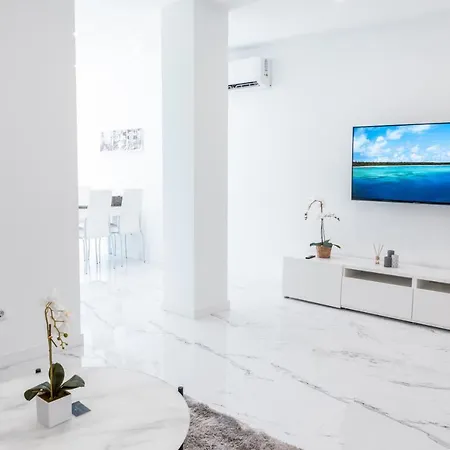 Aqua Vista Playa San Juan Appartement Buitenkant foto